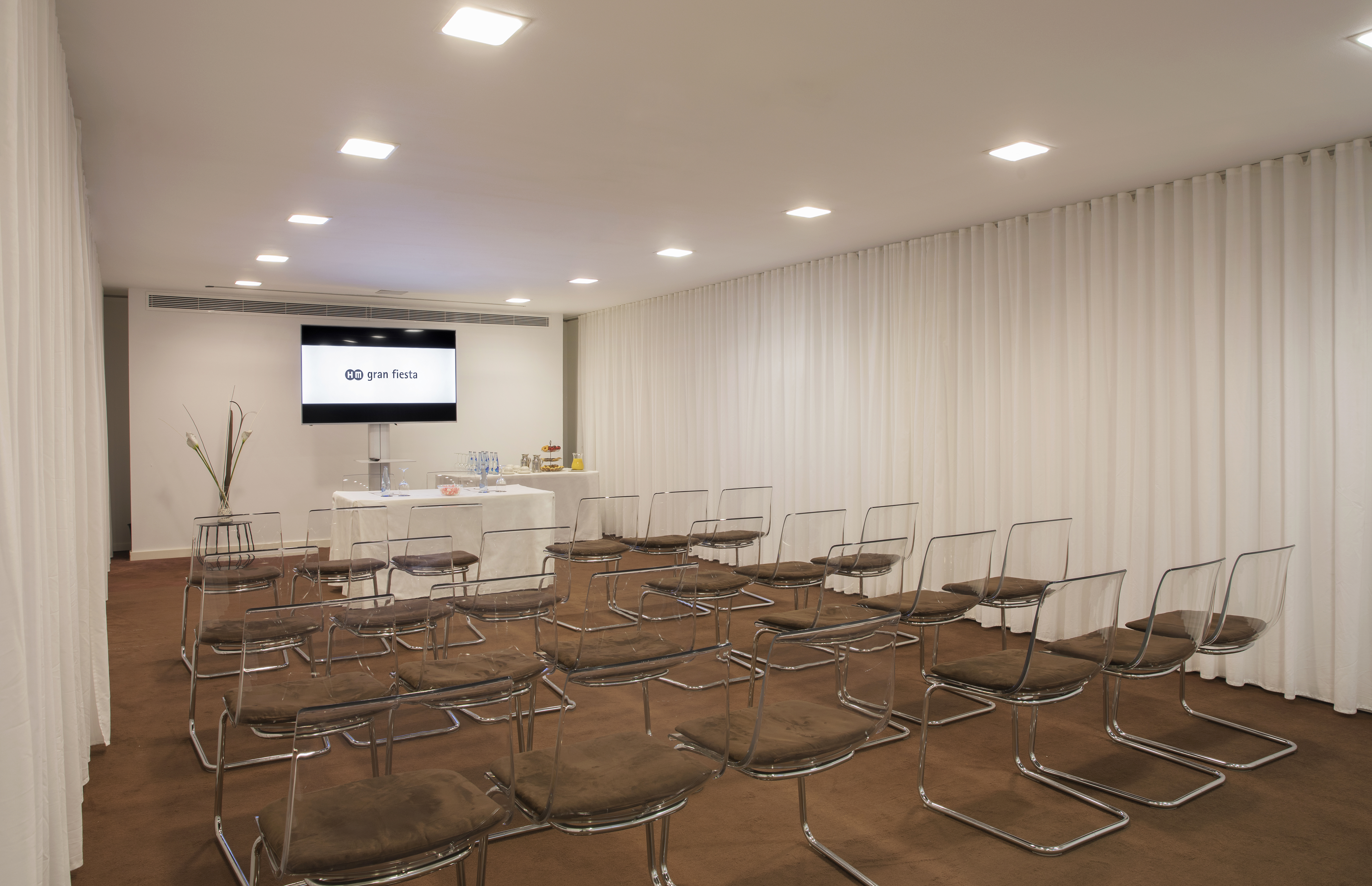 conference room (theater)