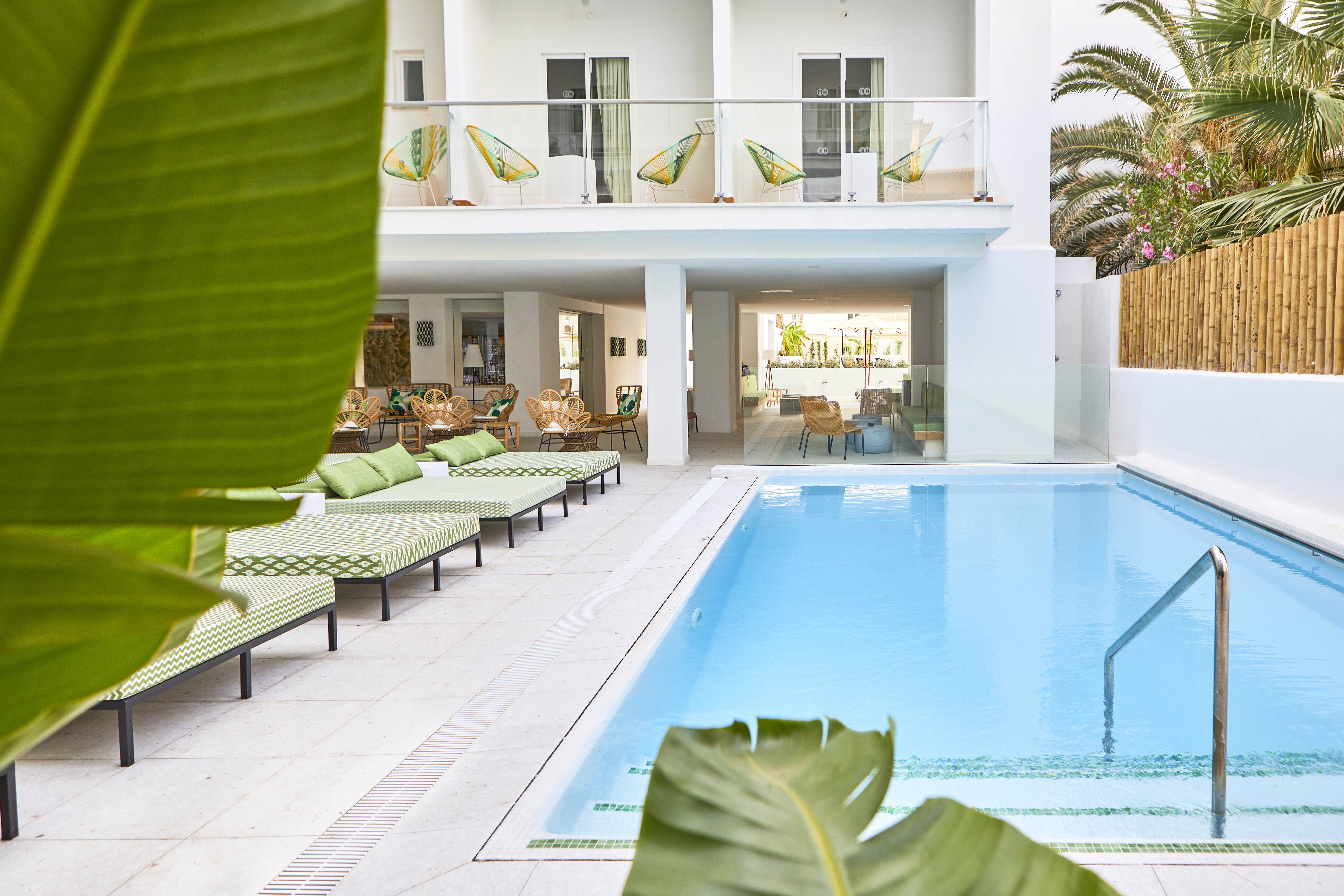 common areas - pools (view 6)