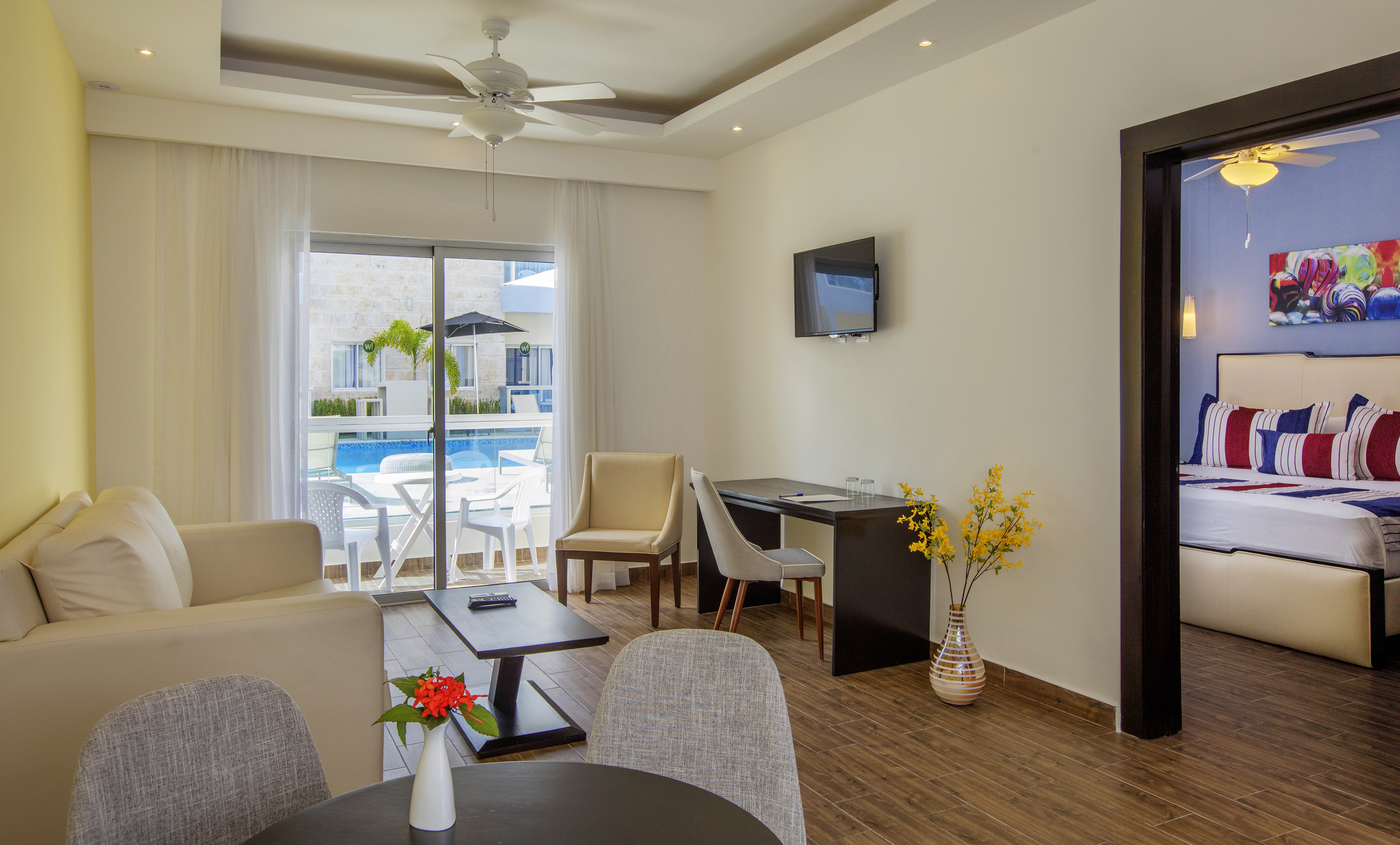 room - junior suite pool view 1