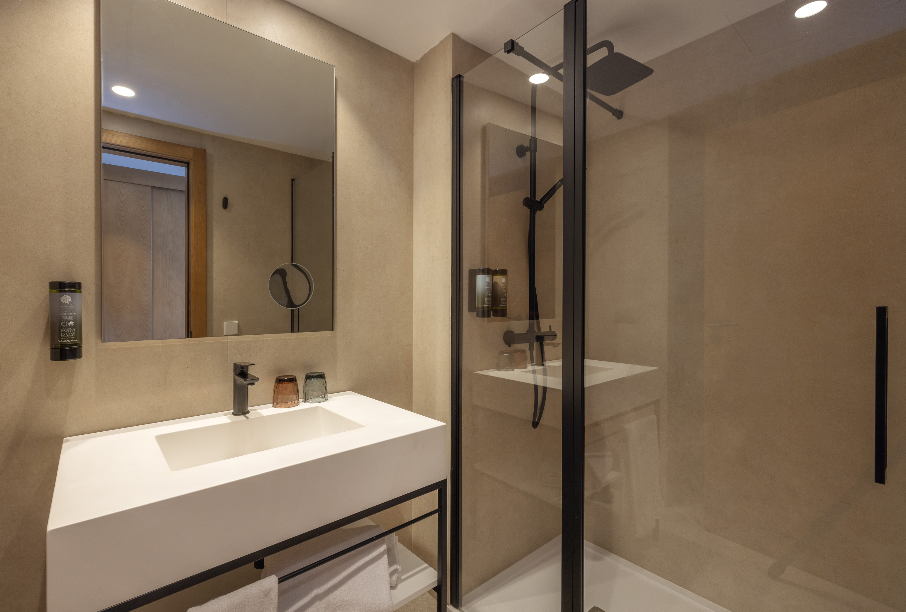 double partial beach view 045