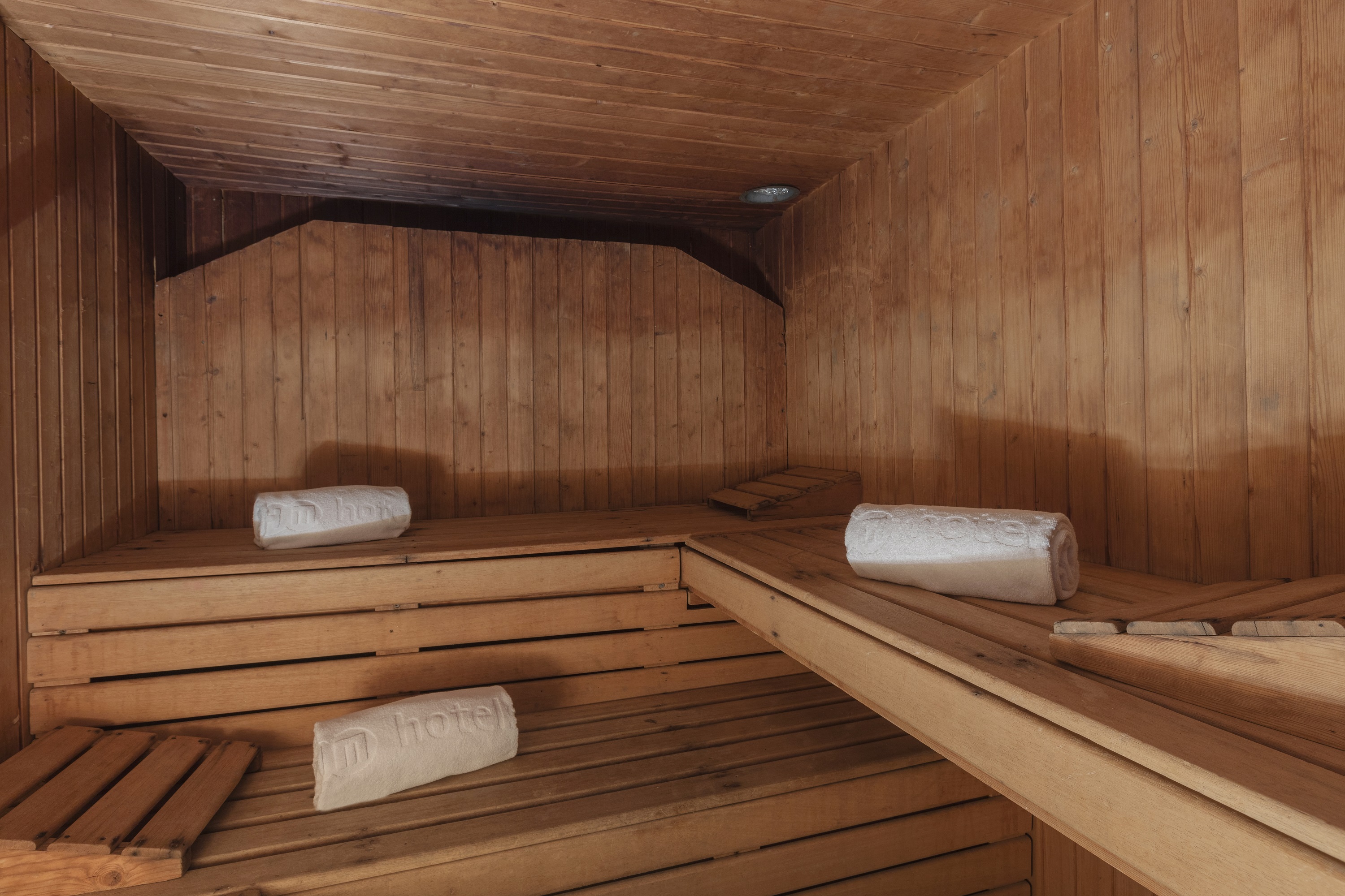 spa sauna 1
