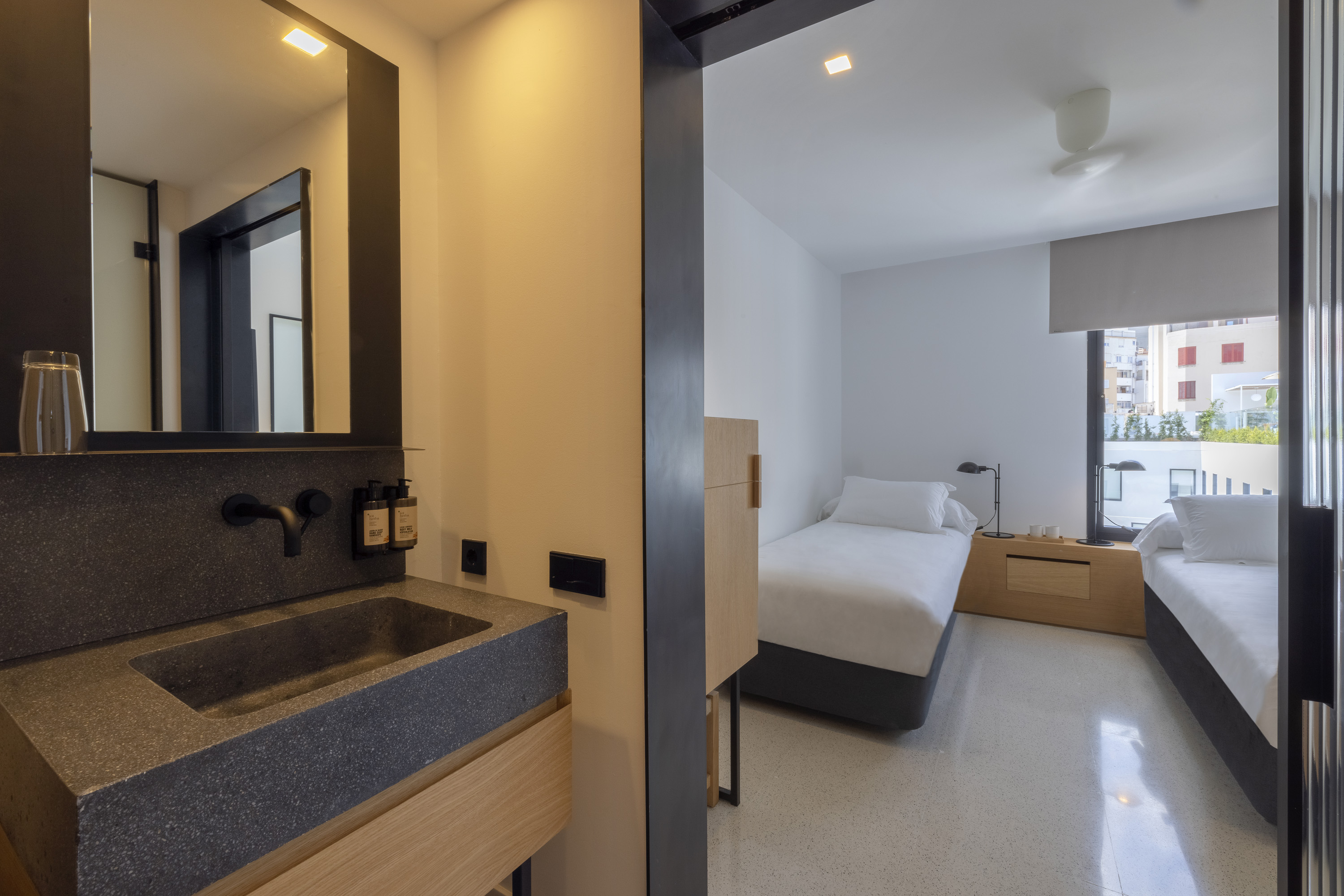 habitacion doble baño