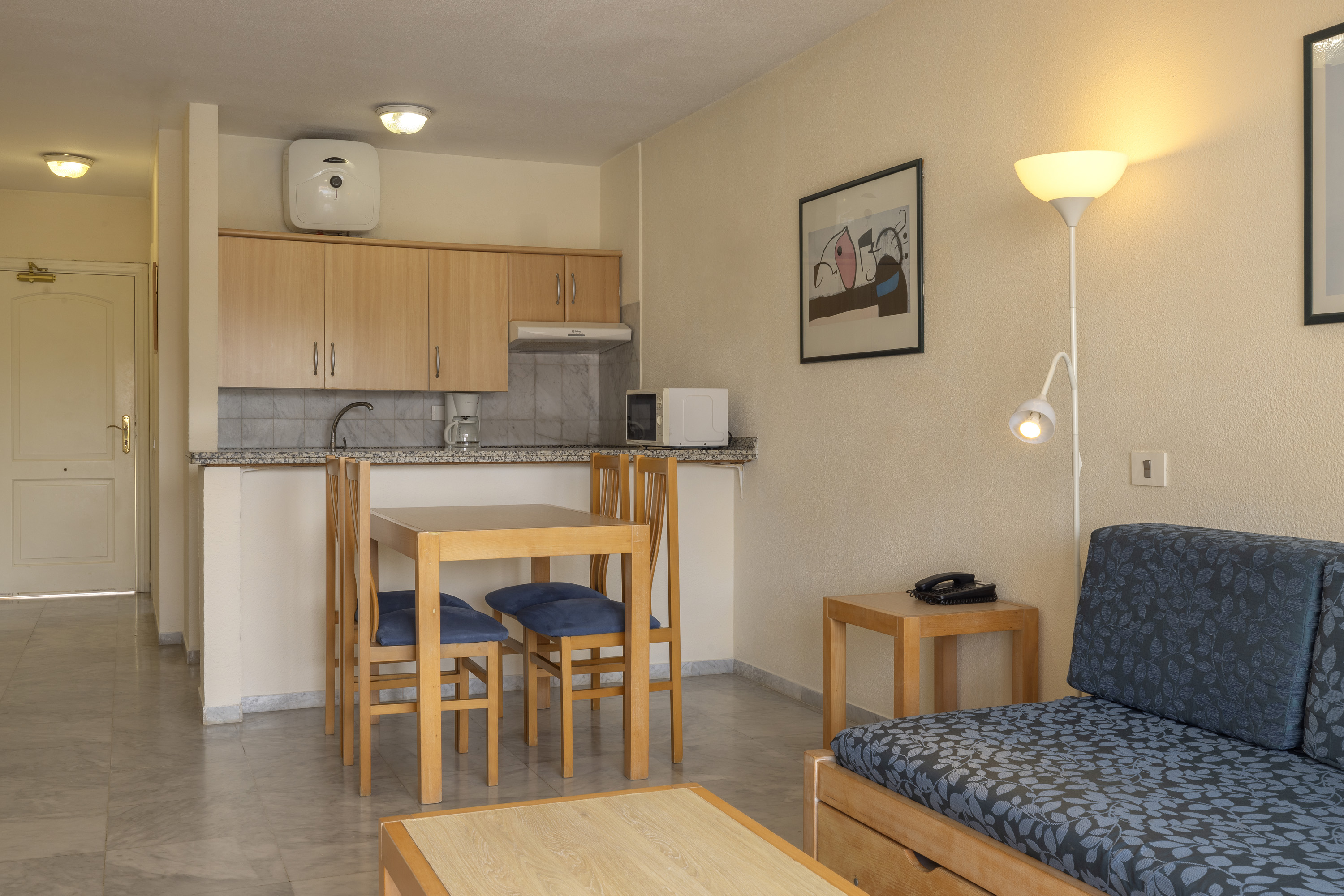 bedroom apartment 9319