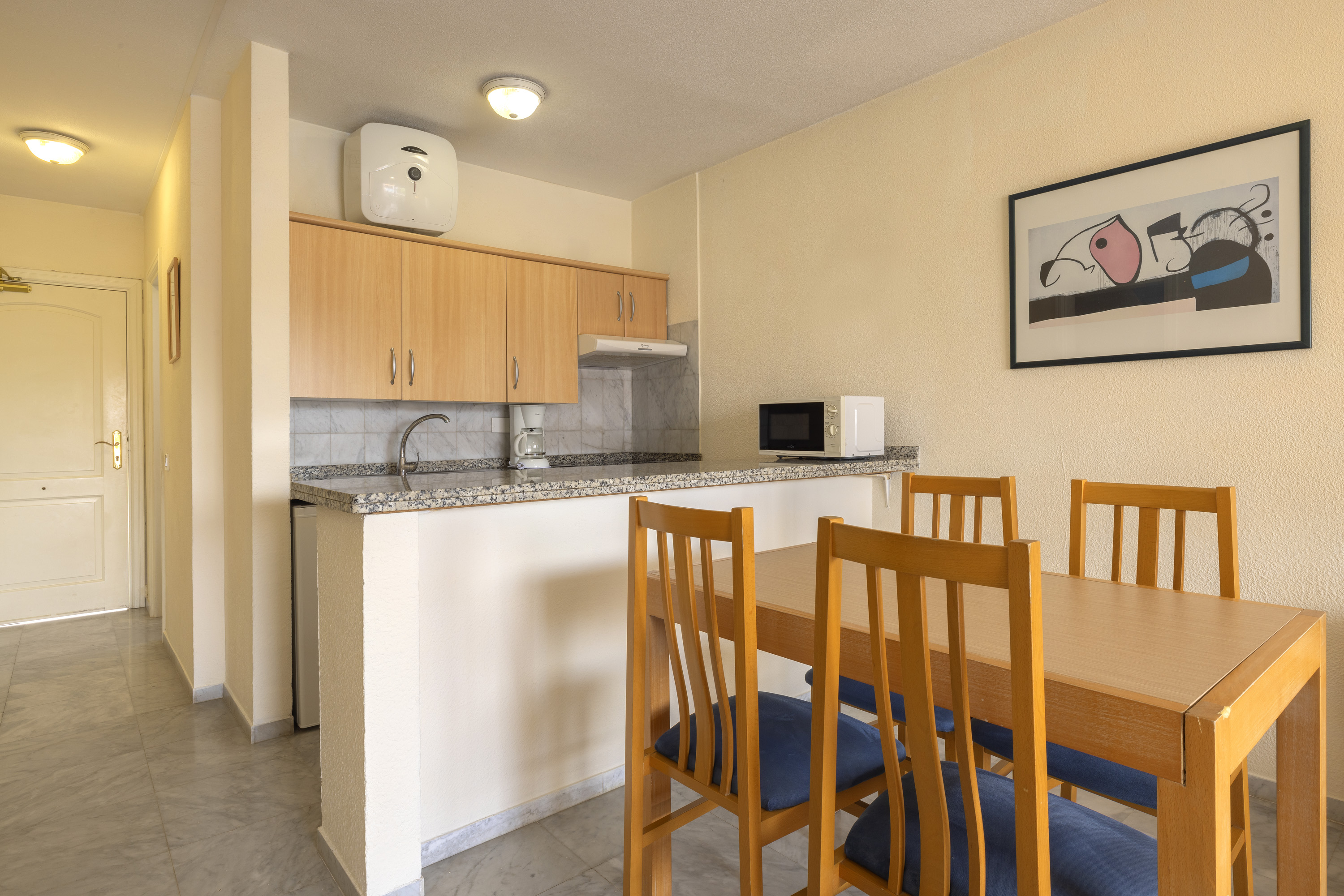 bedroom apartment 9322